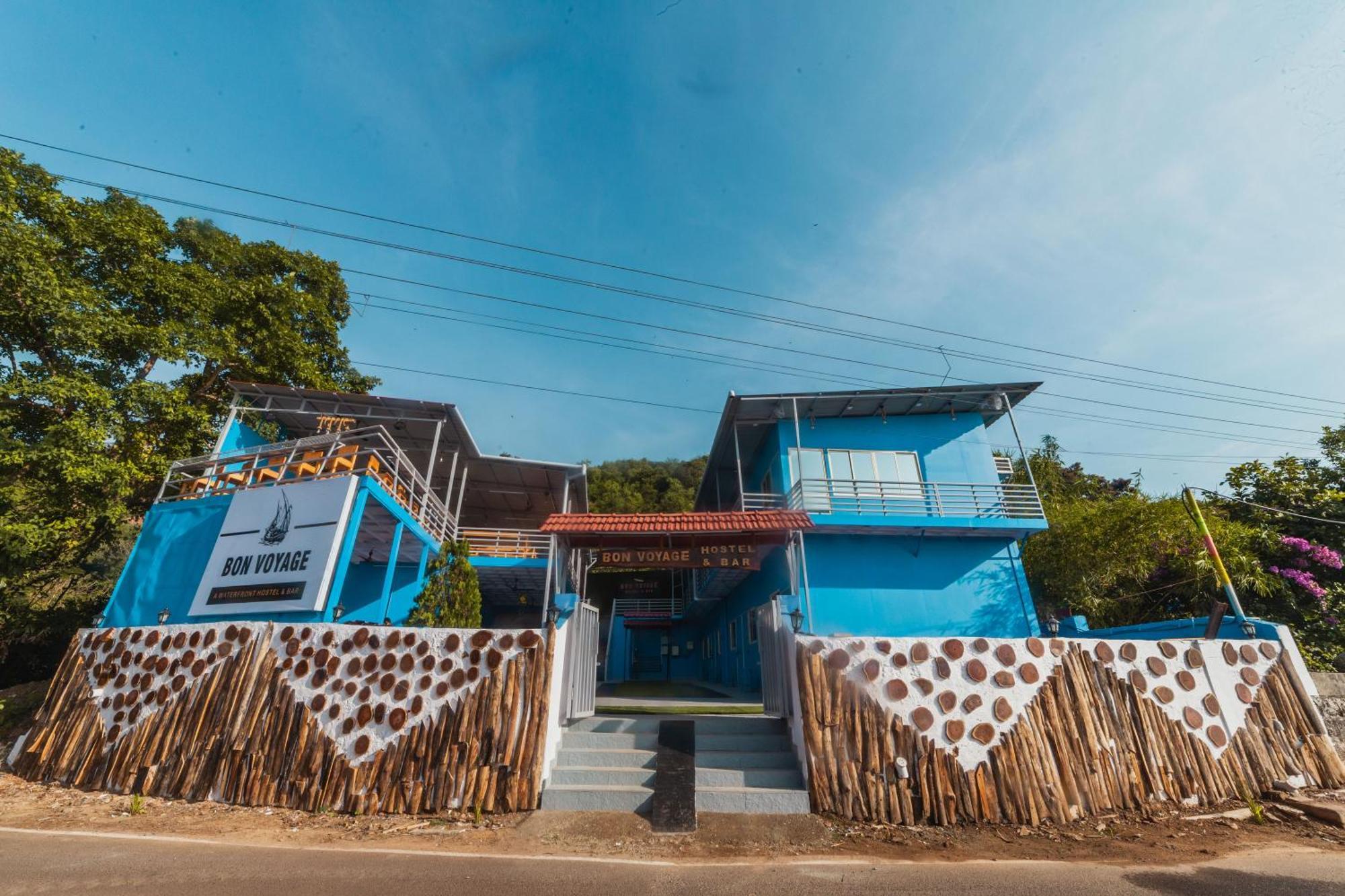 Bon Voyage Sea View Hostel Vagator Exterior photo